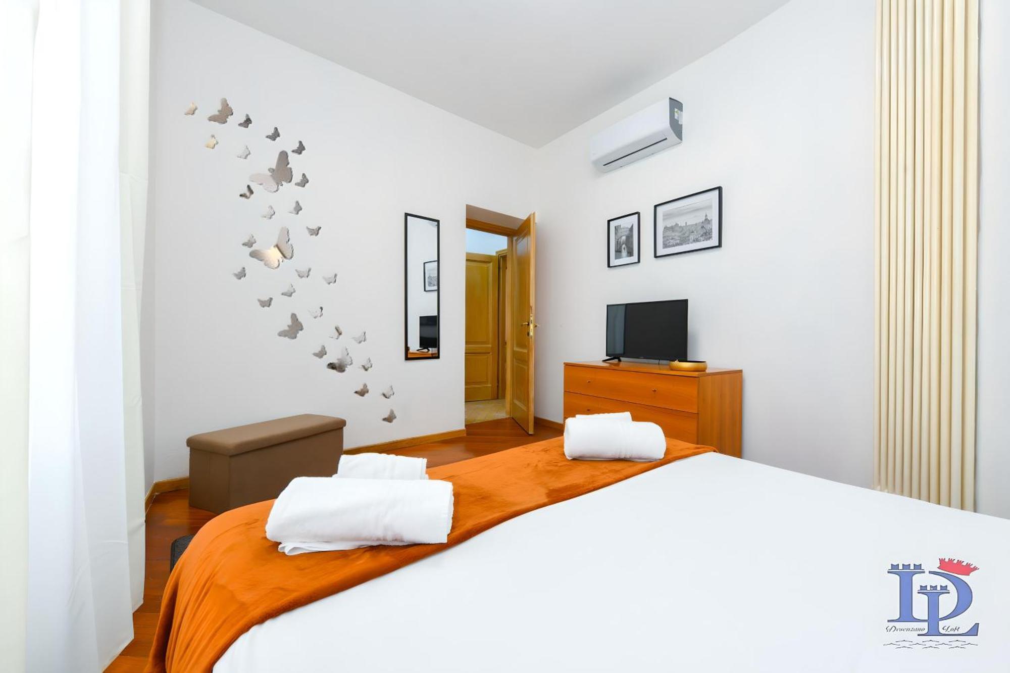 Desenzanoloft Official Partner Marriott Homes & Villas - Let It Be A Dream - Renovation 2025 Lake View เดเซนซาโนเดลการ์ดา ภายนอก รูปภาพ
